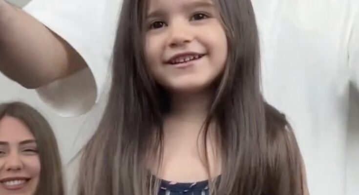 Un Solo Taglio di Capelli Ha Cambiato Completamente il Suo Look — Guarda il Prima e il Dopo